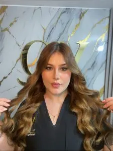 Val Quintero, cosmetóloga y esteticista en Medellín